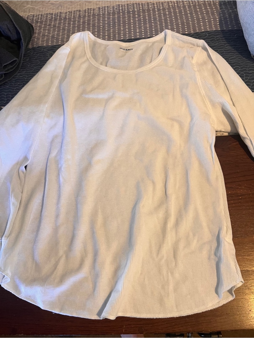Old Navy White Long-Sleeve Waffle Knit Top - Crew Neck